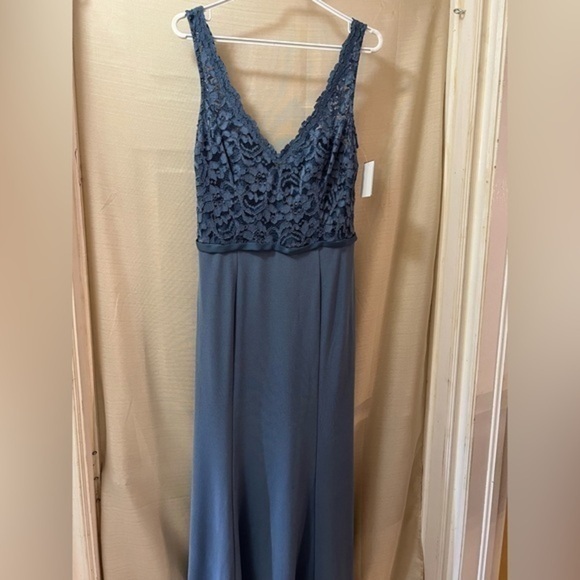 David’s bridal formal multi toned blue dress lace accent size 10 - Picture 1 of 12
